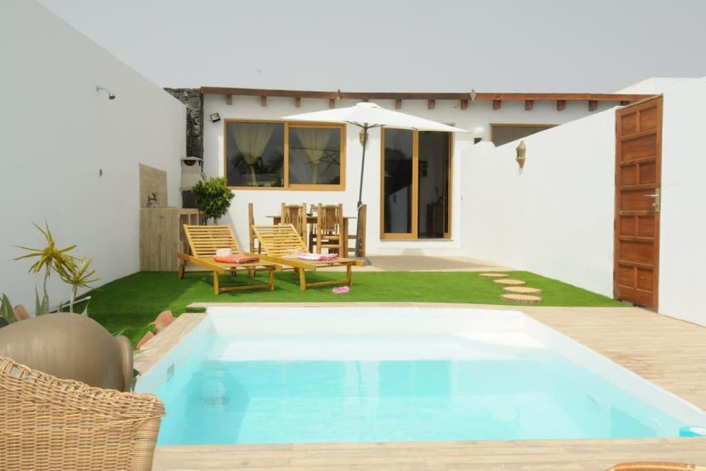 Villa La Isla By Rentaholidayslanzarote Playa Blanca  Eksteriør billede